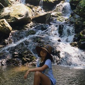 Meet your Posher, Sophia